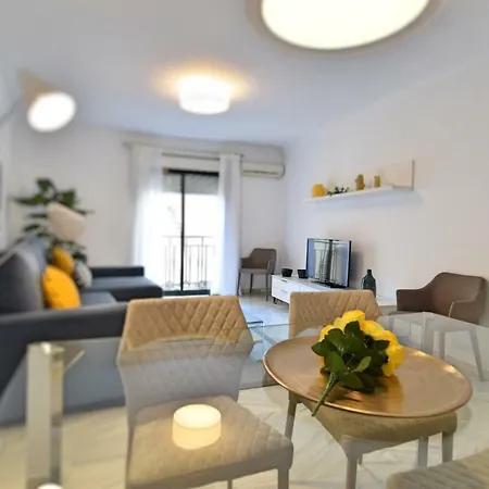 Apartment Puerto Malagueta Solo Familias Malaga
